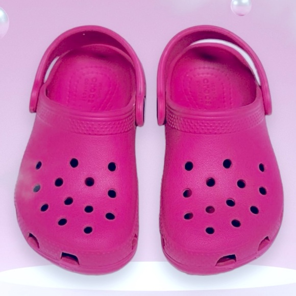 CROCS Clogs Classic Hot Pink Baby Toddler Excellent Size 6 - Picture 8 of 9